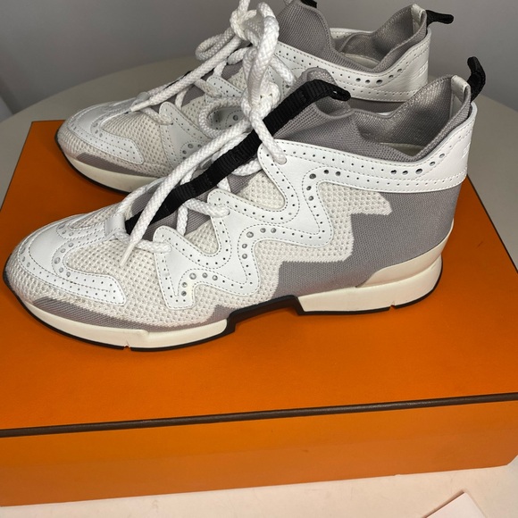 Hermes Sneakers - Picture 2 of 7